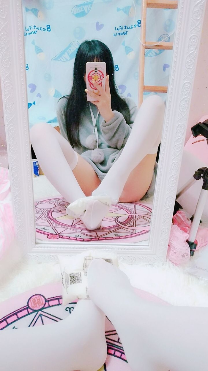 图库-Private Selfie Collection - (24P)